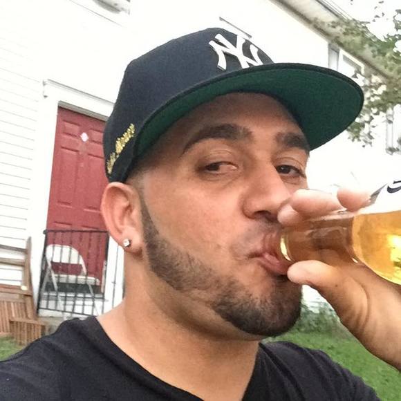 Meet your Posher, Juan emilio - Picture 1 of 1